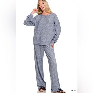 Zenana NWT Melange Hacci Navy Top & Pants Set Size Small - Large